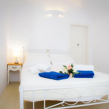 Linos Suites Emporio  エクステリア 写真