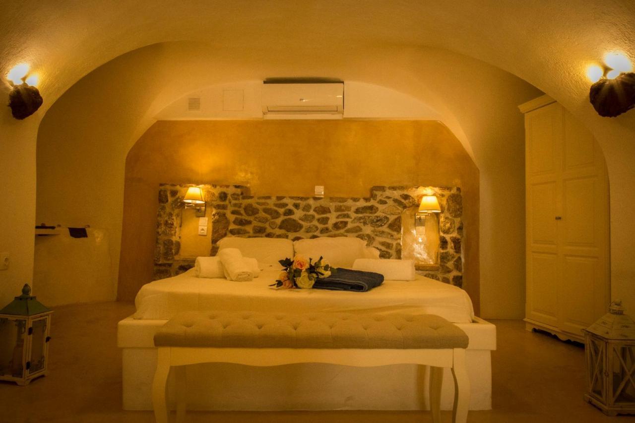 Linos Suites Emporio  エクステリア 写真